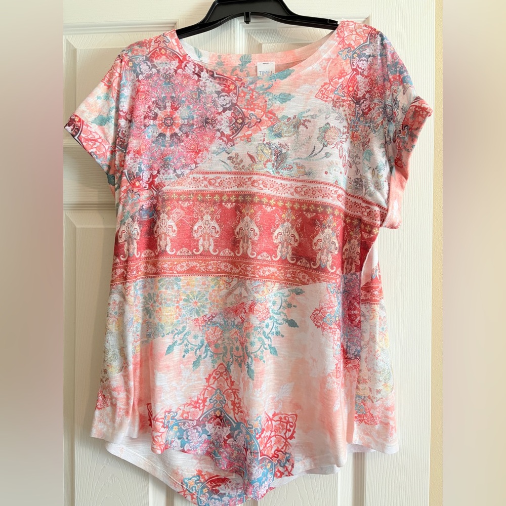 Time and Tru Multicolor Short Sleeve Top